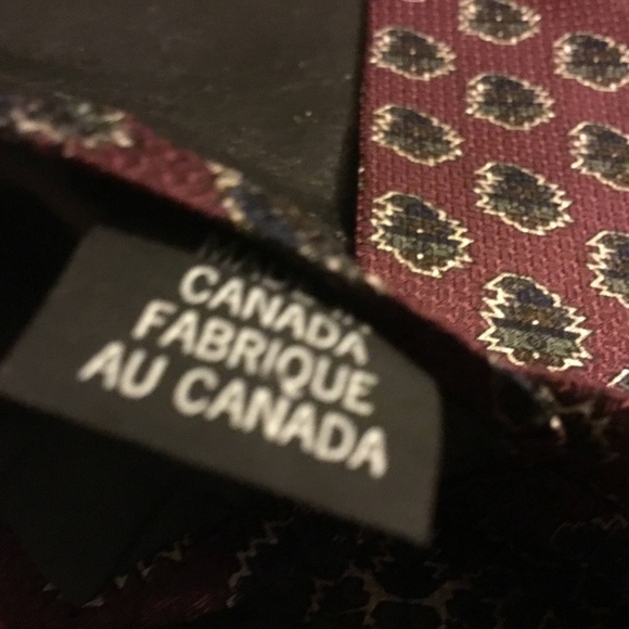 Retro Pierre Cardin Paris paisley tie- silk tie- made in Canada- Dapper looking - Picture 9 of 9